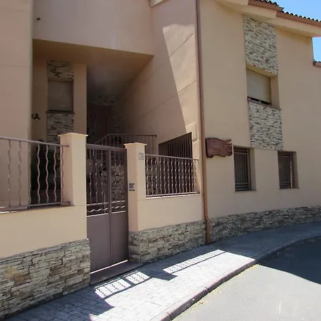 Casa Rural Las Eras En Monfraguee 马尔帕蒂达德普拉森